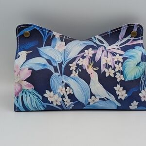 Floral Blue Women's Clutch